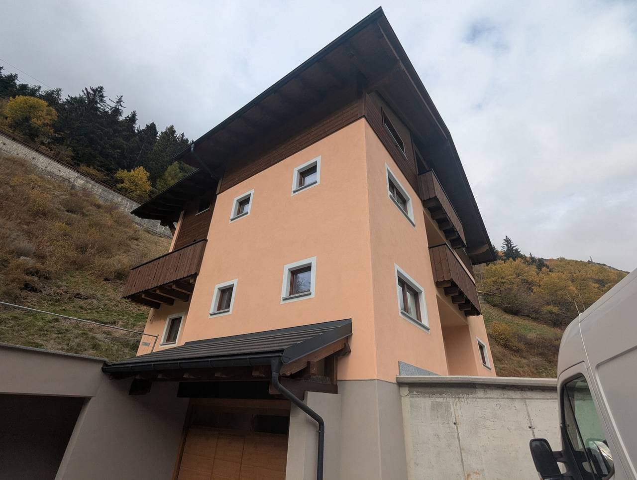 Foto 13 von 28: Apartment '4' mit Bergblick, Gemeinschaftsgarten und WLAN