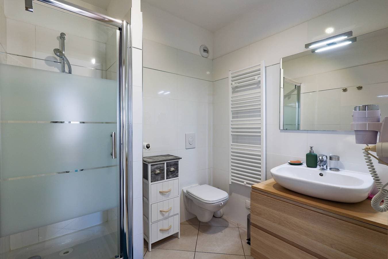 Foto 9 von 21: Ferienwohnung für 4 Personen mit Terrasse