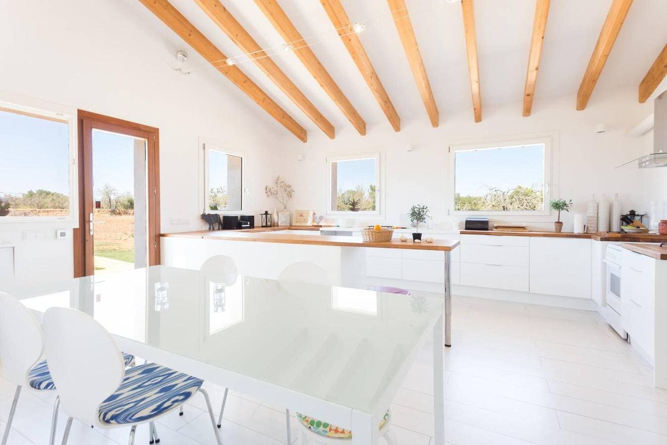 Foto 9 von 30: Villa „Calma“ mit großem privatem Pool, privater Terrasse und WLAN