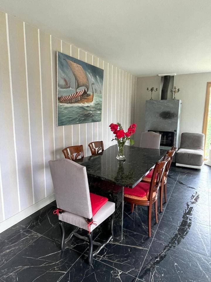 Foto 6 von 24: Three-Bedroom House