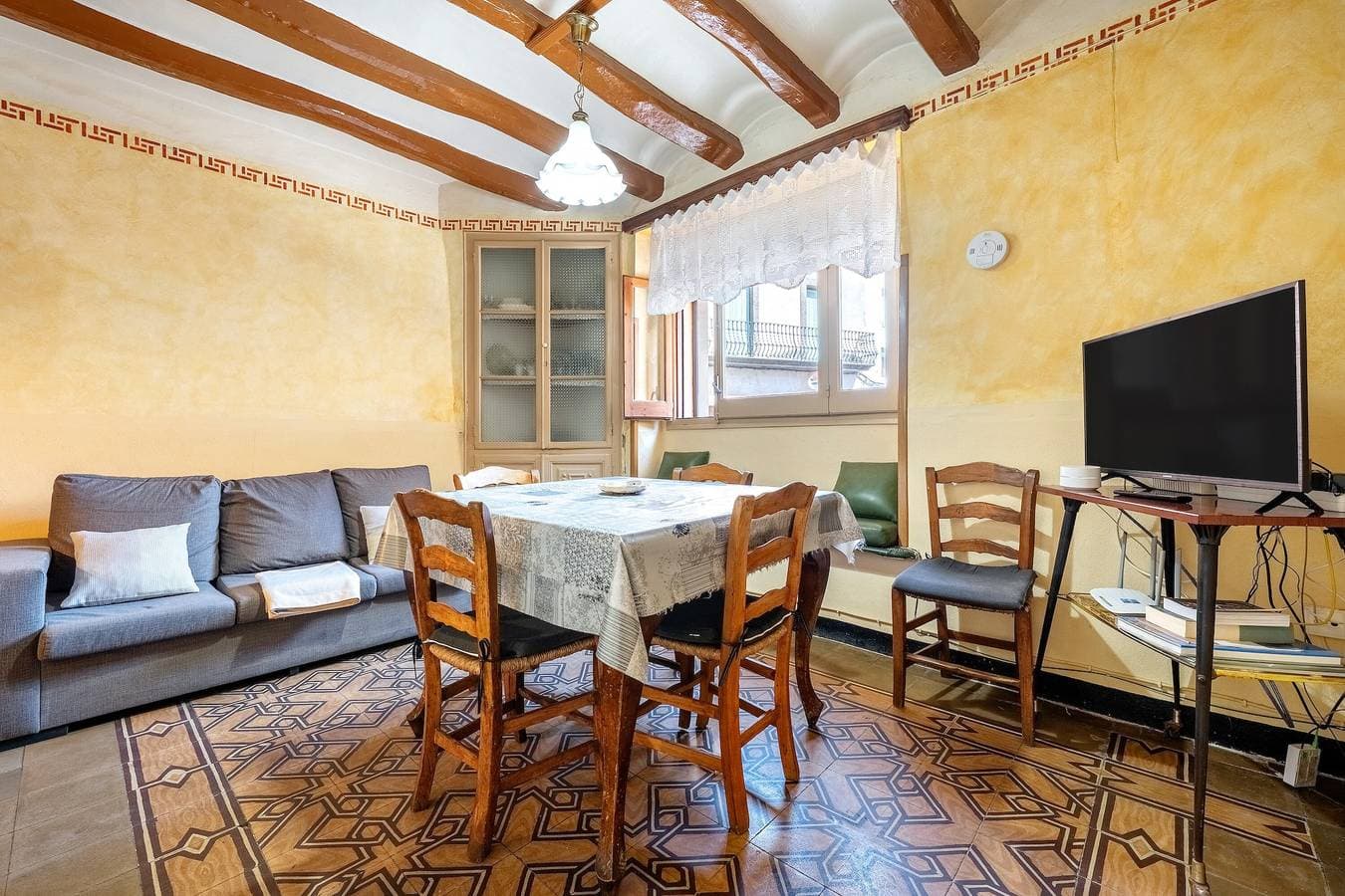 Foto 2 von 27: Ferienhaus 'Ca Cedó' mit Gemeinschaftsterrasse, WLAN und Klimaanlage