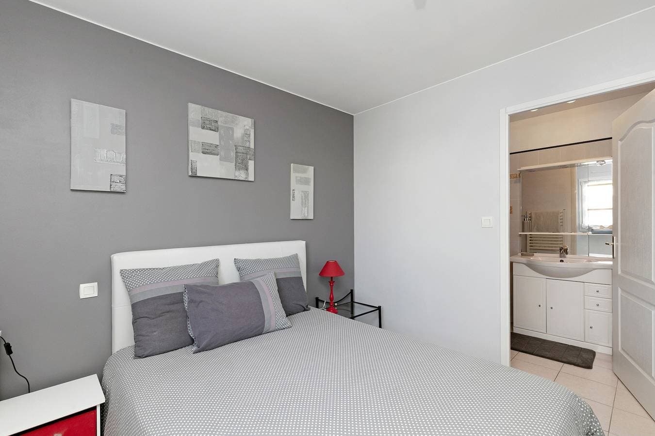 Foto 5 von 26: Bed & Breakfast 'Les Boubous - Lulu' mit Gemeinschaftsterrasse, Garten & WLAN