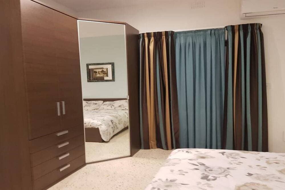 Foto 4 von 20: Merhba Beach Front Ecke Wohnung.
