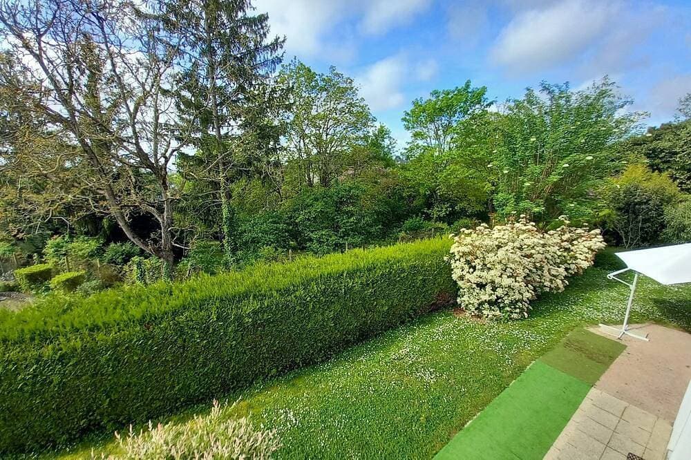 Foto 9 von 11: Charming Townhouse Apartment – South-Facing & Steps from the Loire à Vélo