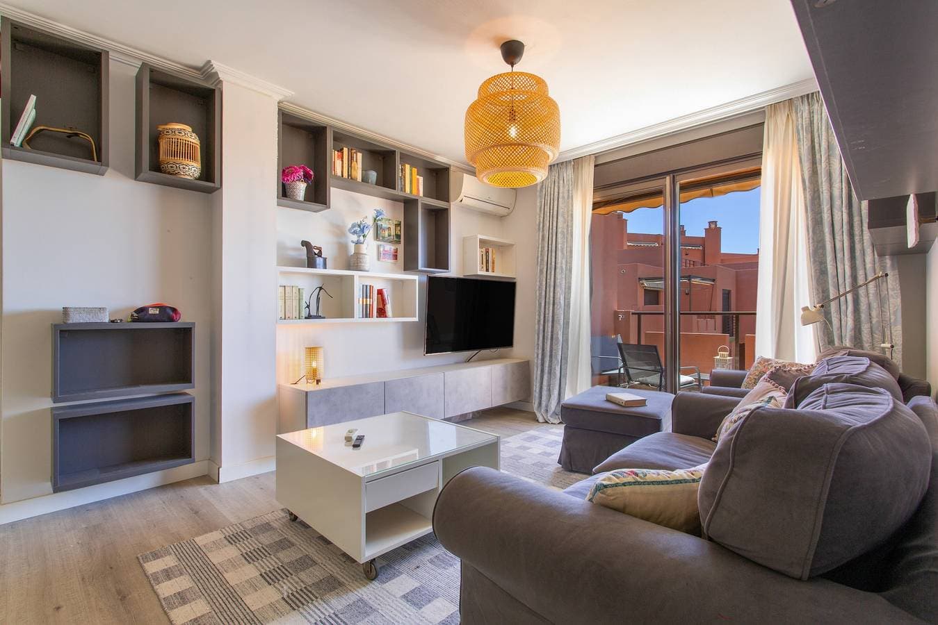 Foto 3 von 29: Ferienwohnung 'Veras Home' mit Meerblick, WLAN und Klimaanlage