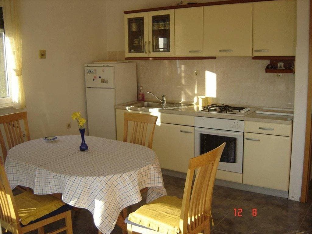 Foto 9 von 28: Ferienwohnung in Trogir mit Meerblick, Balkon, Klimaanlage, W-Lan (4236-3)