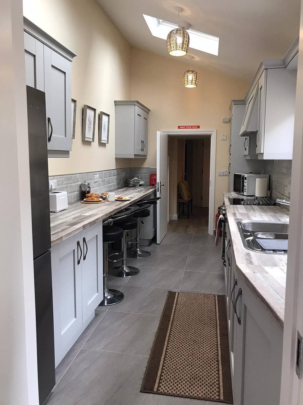 Foto 11 von 40: 5 Guests - Helens House Derry City Centre - 3 Bed