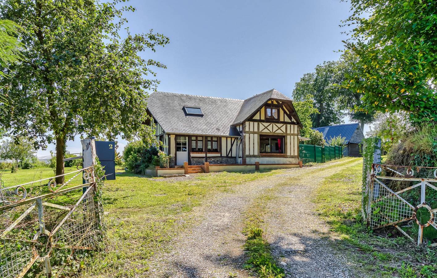 Foto 3 von 21: Gemütliche Wohnung mit WiFi, TV, Parkplatz und Garten in der Nähe von Angerville-l'Orcher