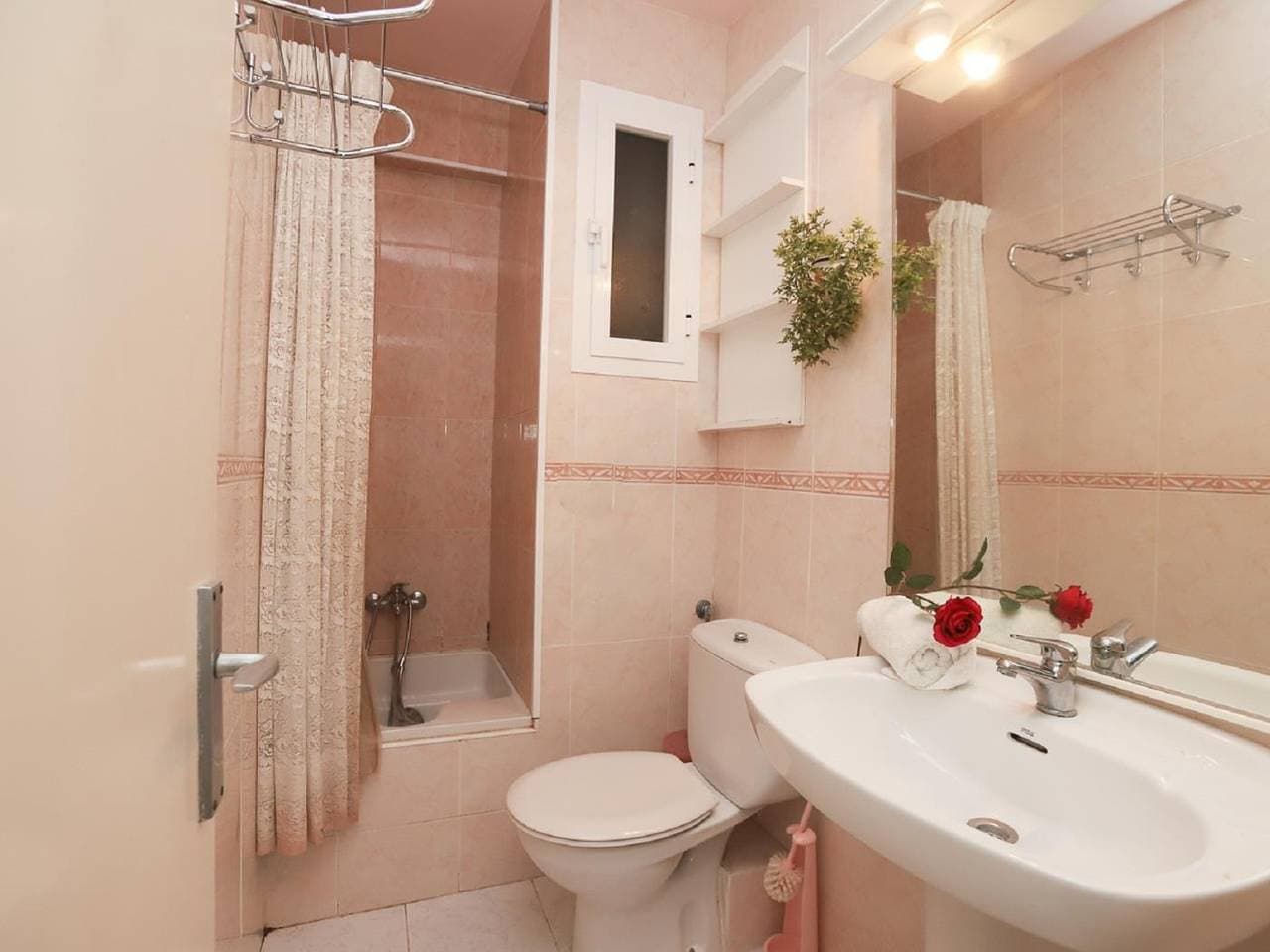 Foto 11 von 11: Ferienwohnung für 4 Personen mit Terrasse