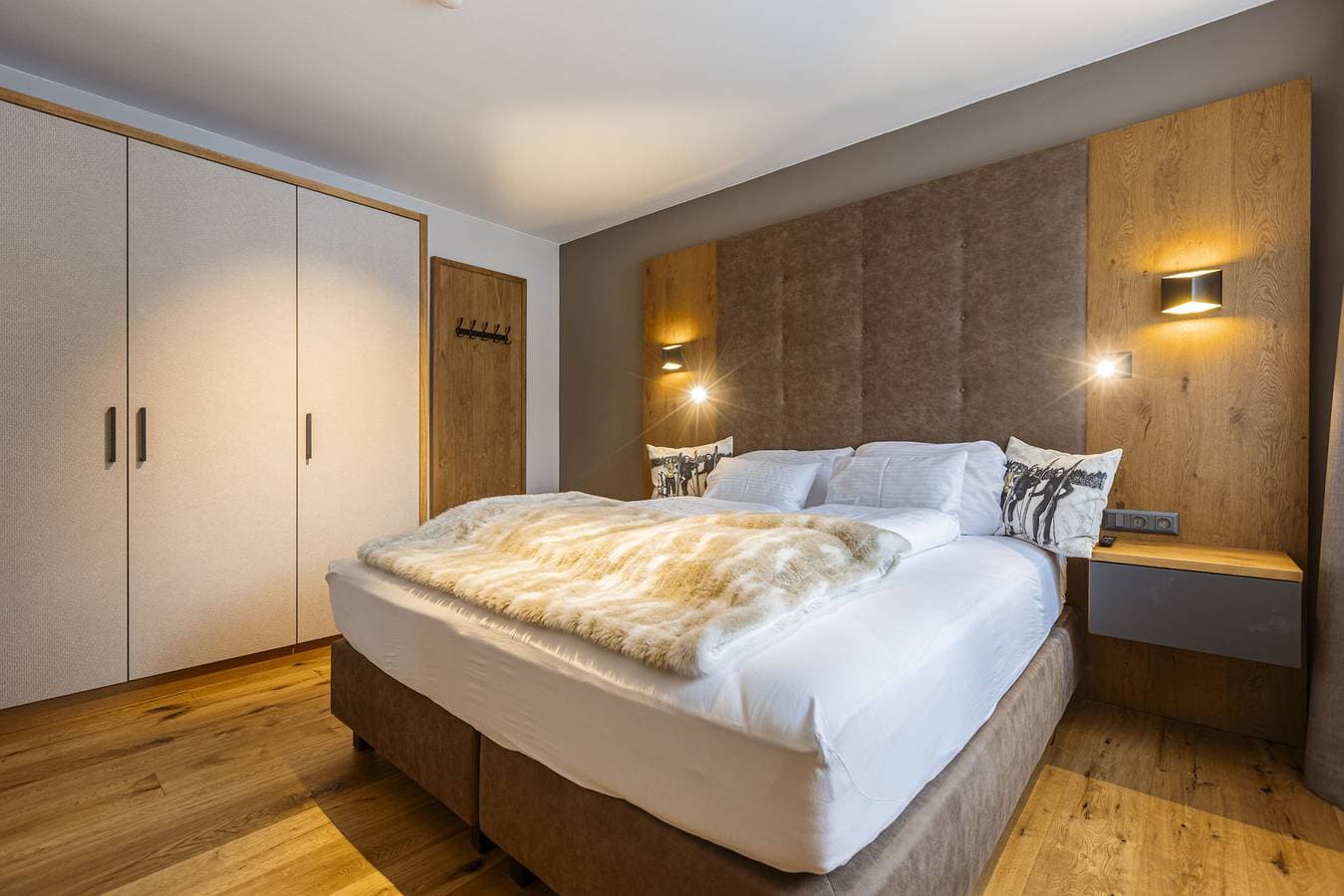 Foto 12 von 21: Premium Ferienwohnung mit 2 Schlafzimmern & Garten