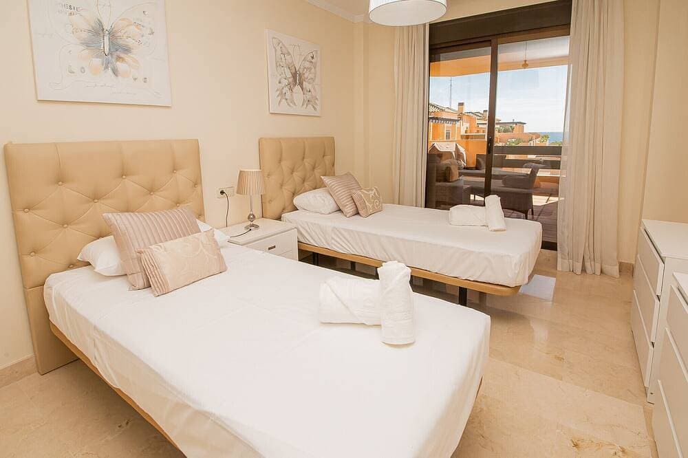 Foto 4 von 30: Casares Beach apt 218