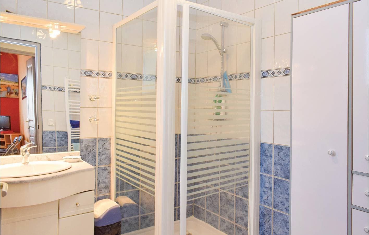 Foto 9 von 22: Appartement am Strand mit Parkplatz, TV und Garten