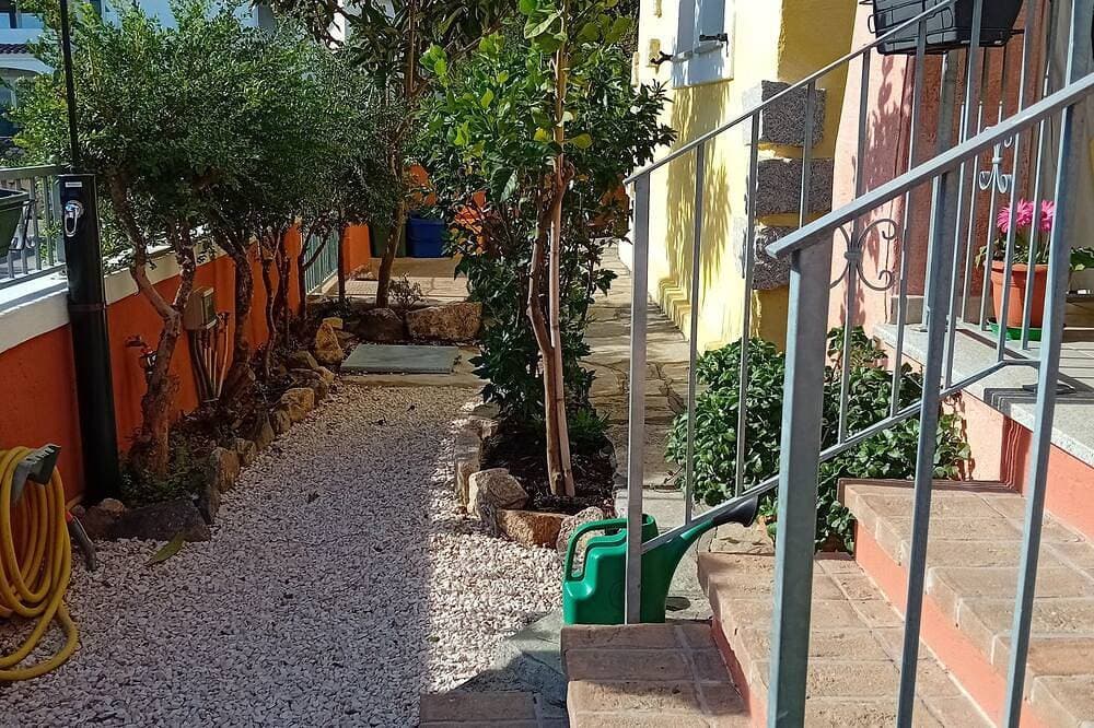 Foto 12 von 16: Villa between the hills and the sea
