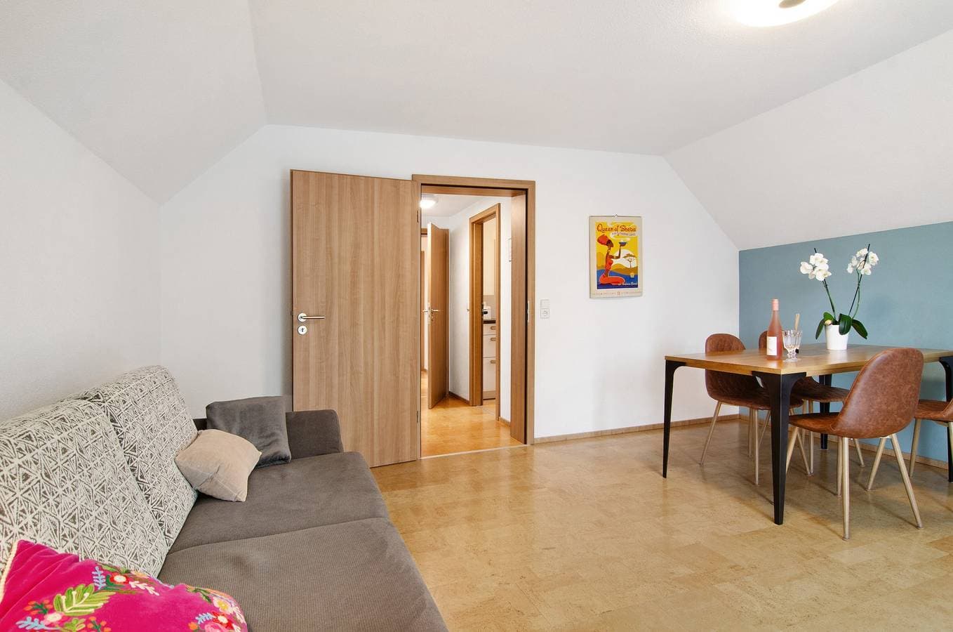 Foto 3 von 28: Ferienwohnung 'Fewo Walk' mit Balkon und WLAN
