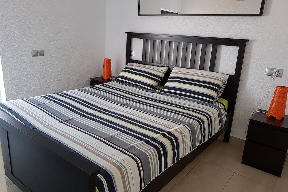 Foto 3 von 30: Eine luxuriöse moderne Villa, einen erstaunlichen privaten Pool und einen großen Garten. Sonderpreise 2019