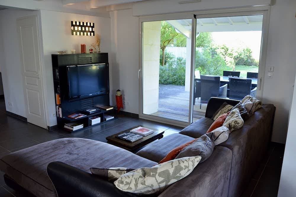 Foto 9 von 30: Außergewöhnlich nahe Bordeaux Charmehaus mit Jacuzzi, Sauna und privatem Pool