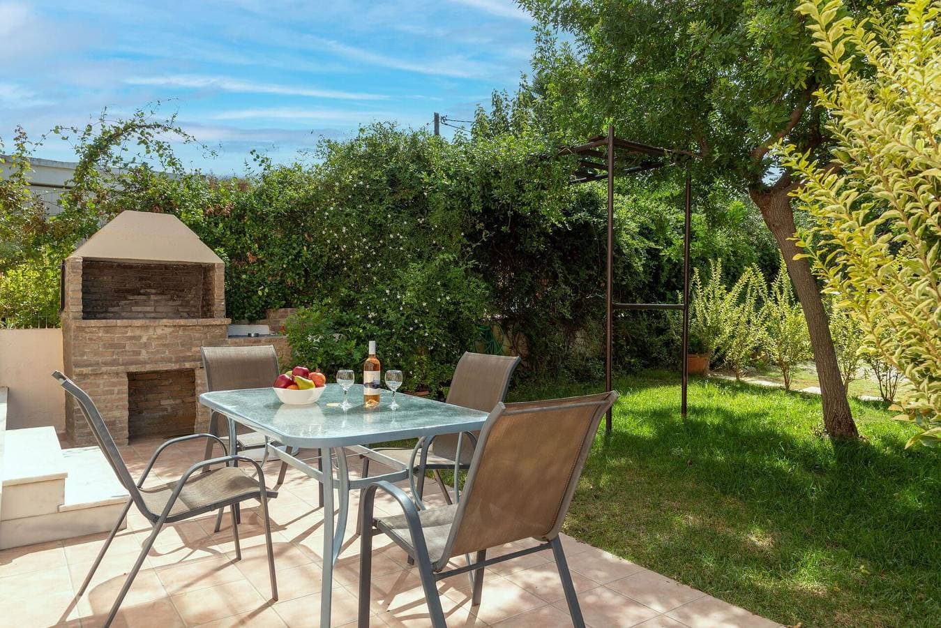 Foto 13 von 33: Villa für 7 Personen mit Balkon