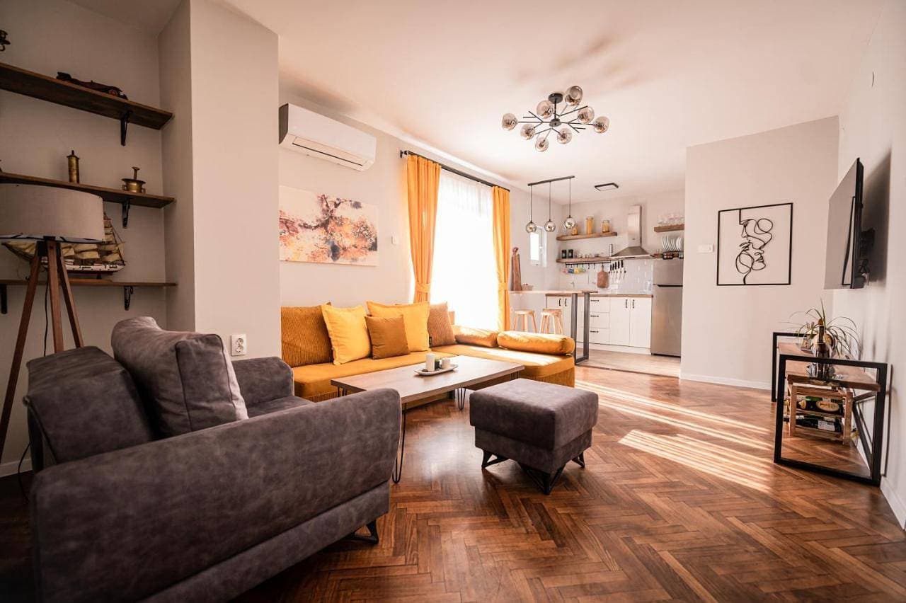 Foto 5 von 19: Two-Bedroom Apartment