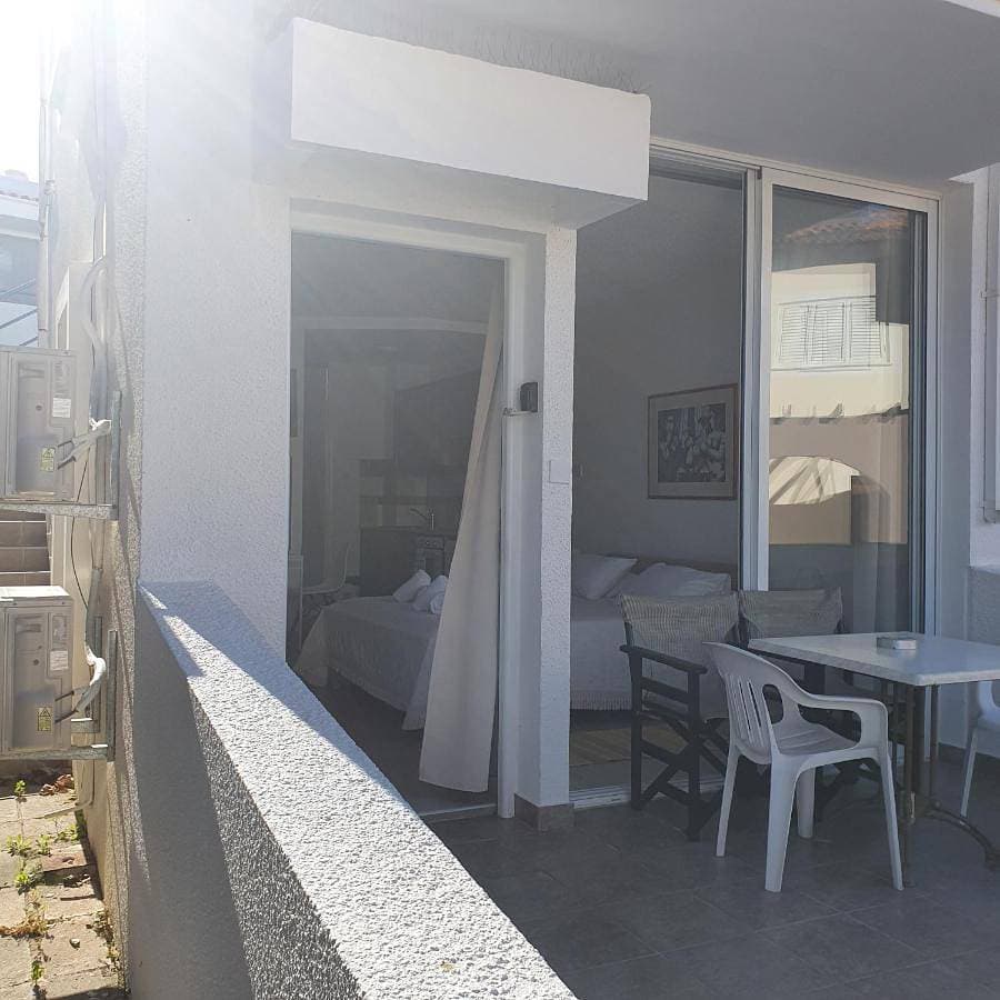 Foto 4 von 6: Studio Apartment with Sea View