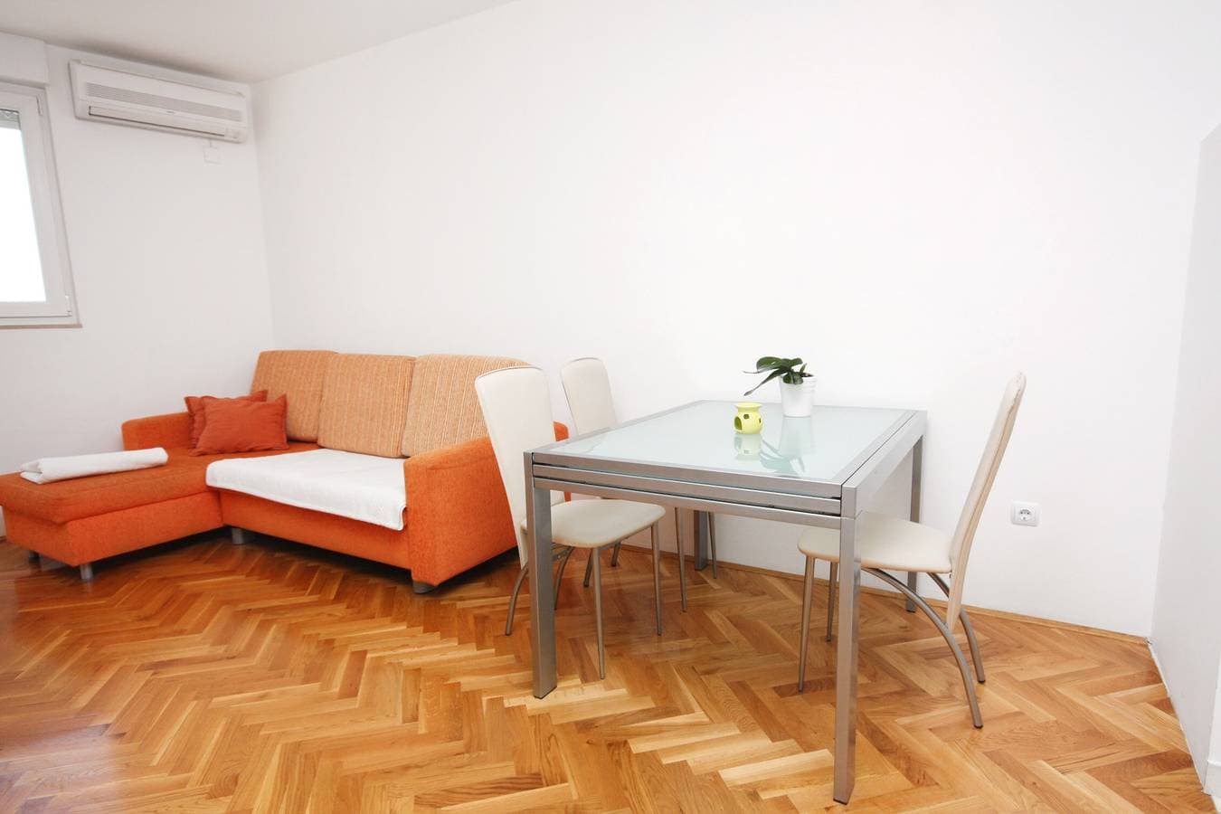 Foto 11 von 22: 1-Zimmer-Ferienwohnung mit Balkon und Meerblick Omis A-6073-a