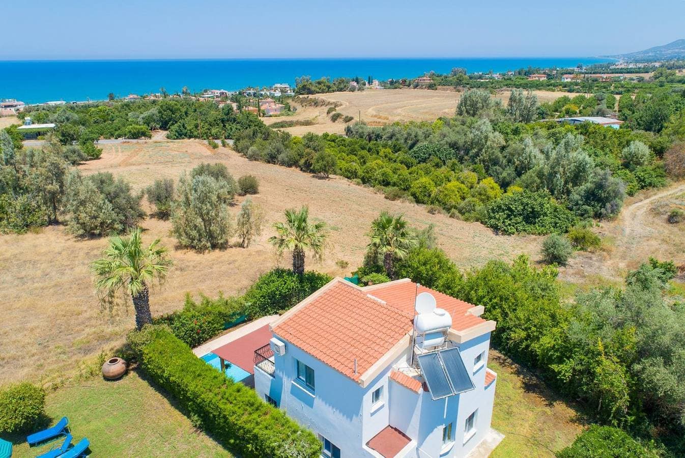 Foto 2 von 33: Villa für 4 Personen mit Balkon