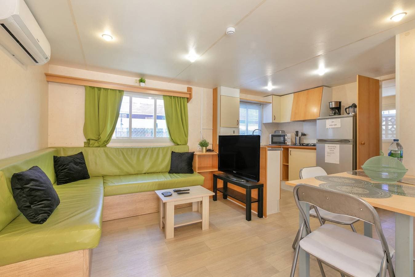Foto 3 von 25: Ferienhaus 'Casa La Coqueta' mit Gemeinschaftspool, WLAN und Klimaanlage