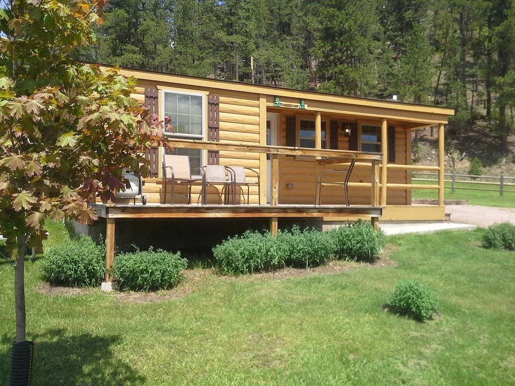 Foto 6 von 12: American Pines Cabin, 5 Meilen von Mt. Rushmore!