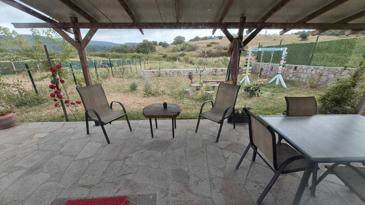 Foto 4 von 23: Two-Bedroom House