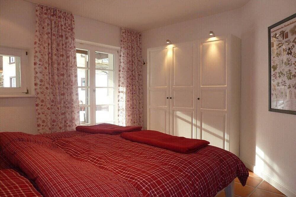 Foto 2 von 19: Ferienwohnung mit 2 Schlafzimmer
