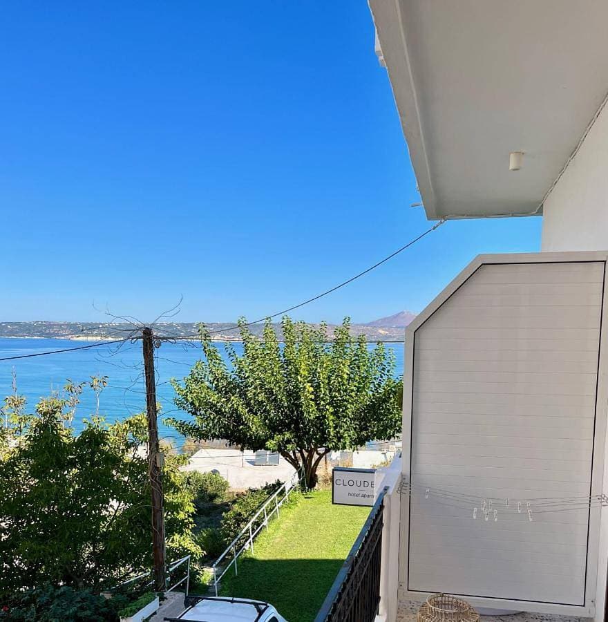 Foto 4 von 11: Studio Apartment with Sea View