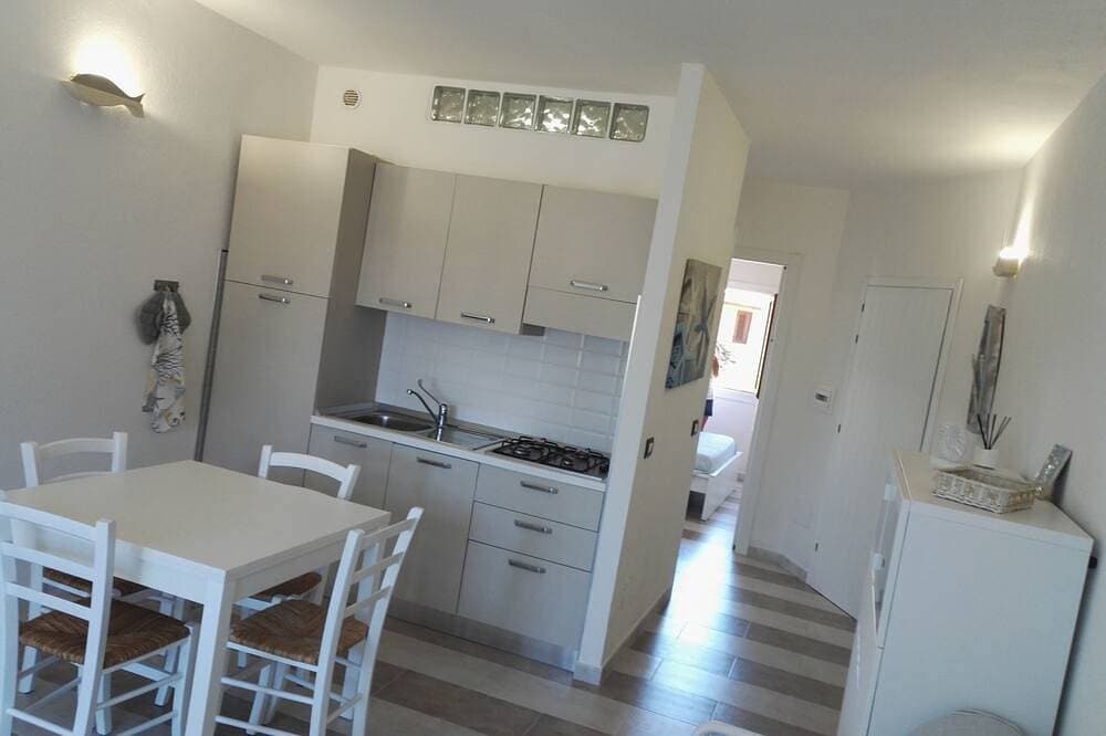 Wohnung 250 Meter vom Meer entfernt komplett renoviert mit privatem Garten 1