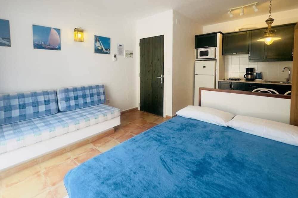Foto 3 von 16: Apartment Studio, 50m vom strand Canyelles Petites, Roses