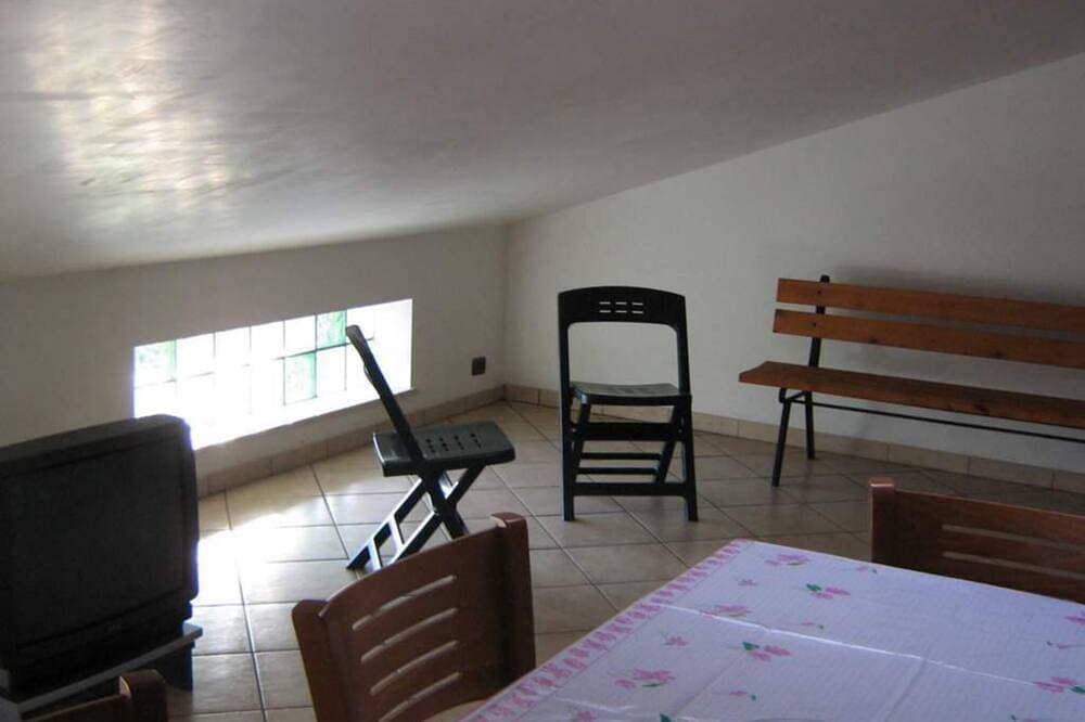 Foto 10 von 30: Mora Wohnung 1. Stock in der Nähe des Meeres - Klima und Wi-Fi