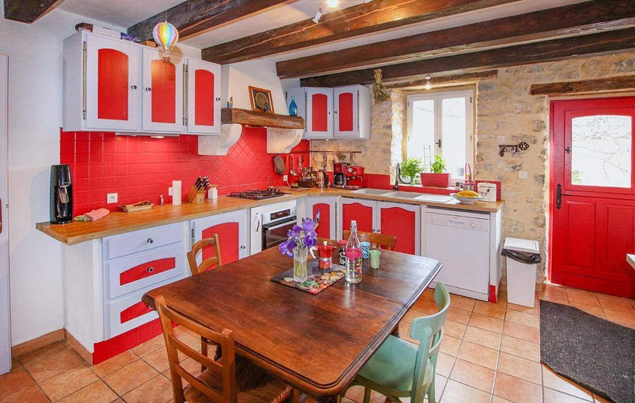 Foto 4 von 26: Six-Bedroom Holiday Home