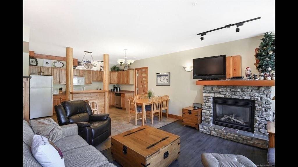 Foto 6 von 22: Lage, Lage, Lage! 2 Schlafzimmer, privater Whirlpool