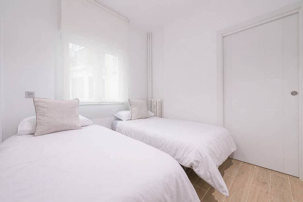 Foto 6 von 18: Republica | 2Br apt near Madrid's financial center