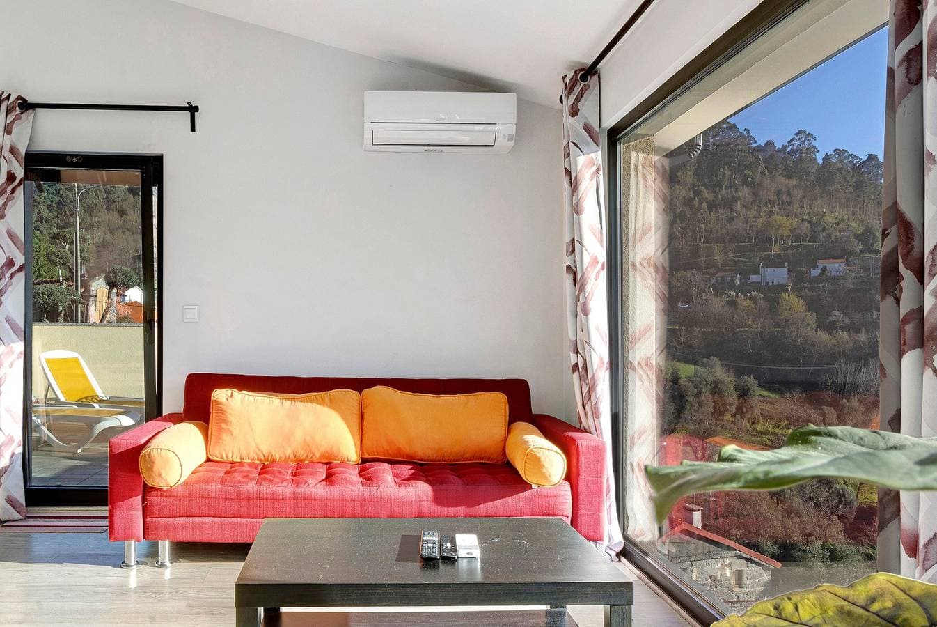 Foto 5 von 33: Ferienhaus "Alojamento de Crasto - Gerês" mit Pool und WLAN