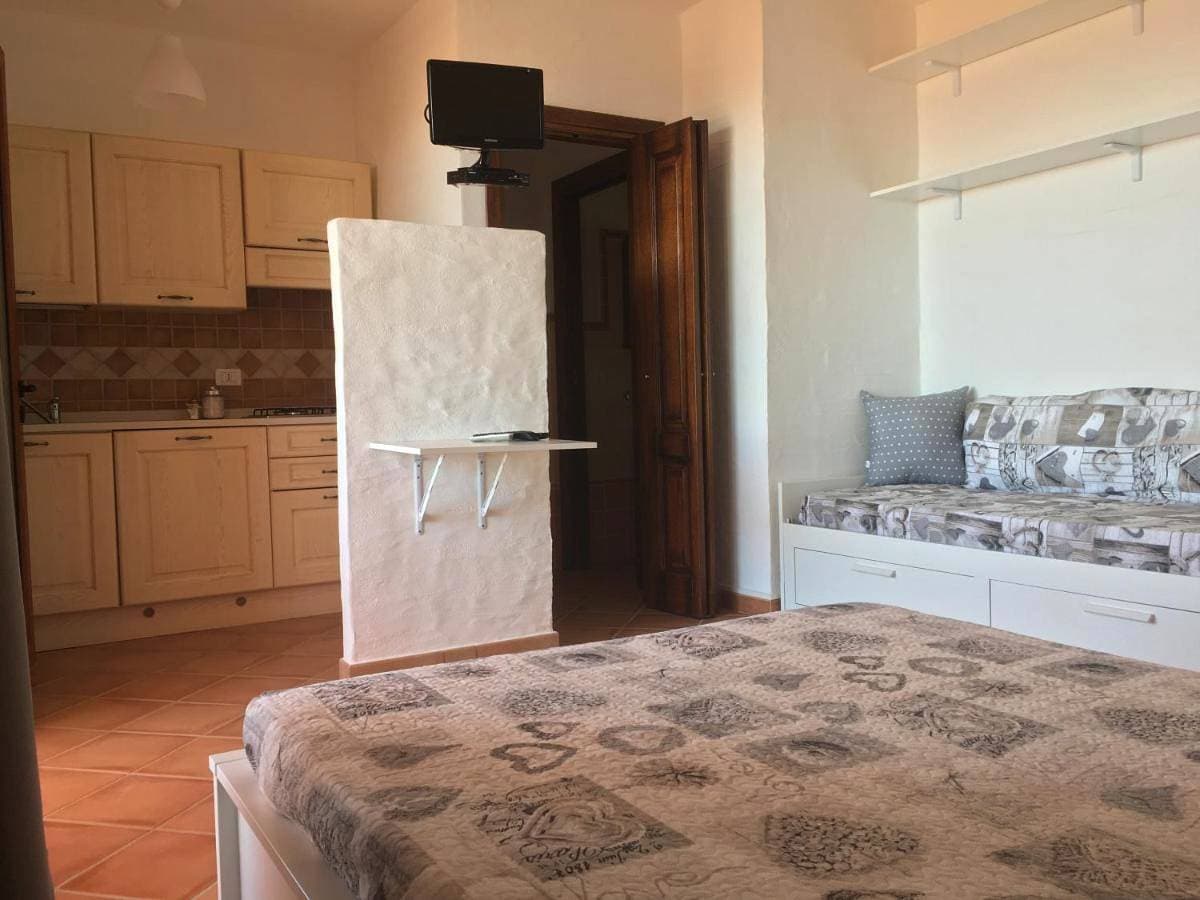 Foto 5 von 39: Studio Apartment with Sea View