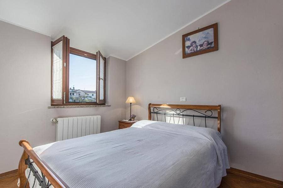 Foto 10 von 29: Schone Ferienwohnung fur 6 Personen mit Meerblick.