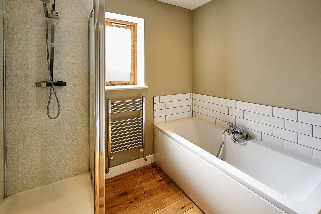 Foto 3 von 24: Host & Stay | The Tiled Cottage