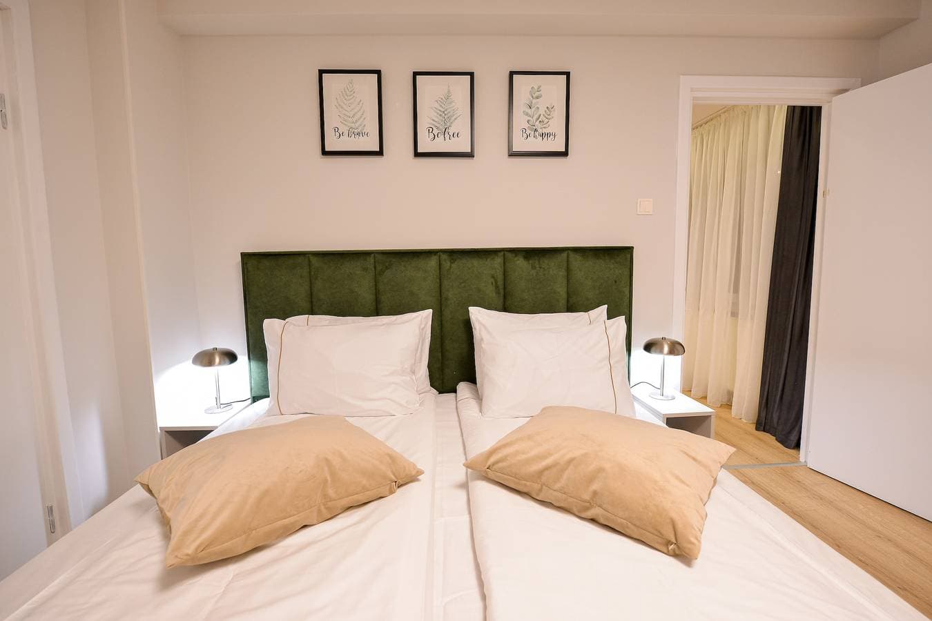 Foto 5 von 23: Libra Apartment - Zwei Schlafzimmer - 5 Gäste - Neben den Cismigiu-Gärten