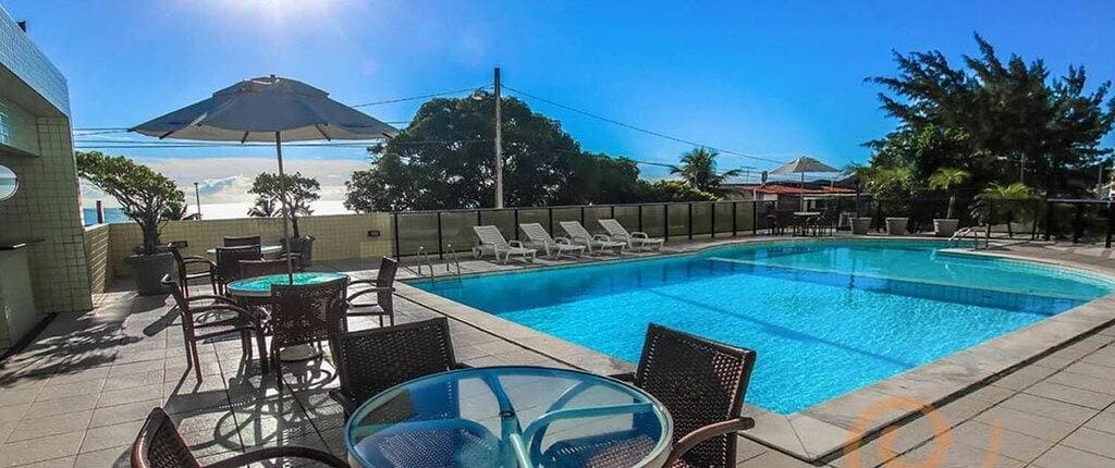 Foto 4 von 19: 2 Bed Apartment Sleeps 4 - Pool & Private Garden