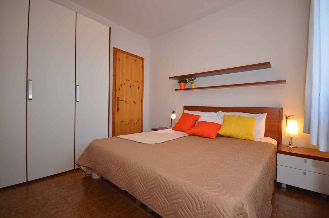 Foto 9 von 21: Ferienwohnung mit Klimaanlage und Terrasse