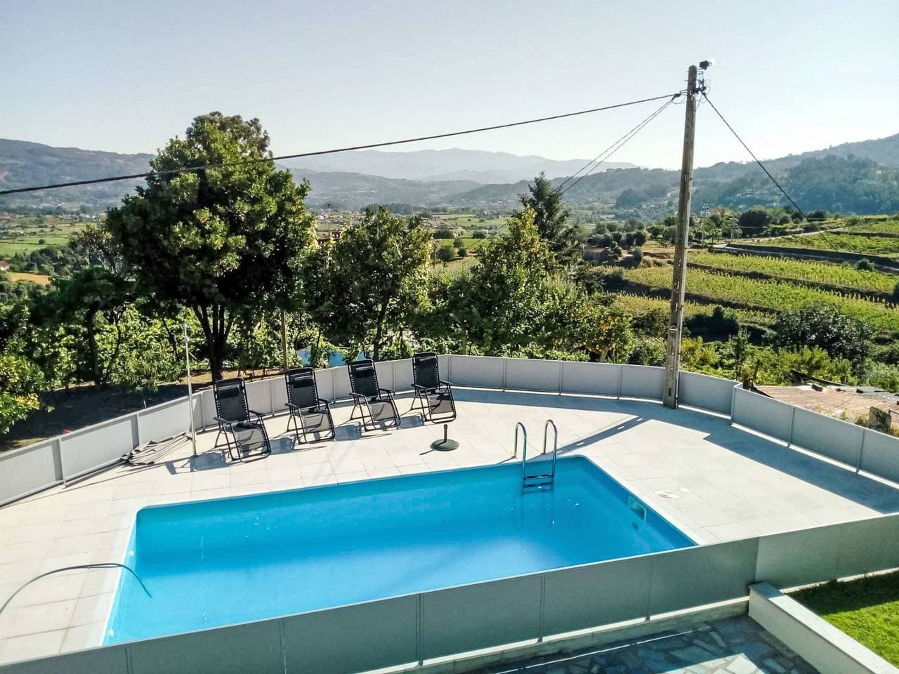 Freistehendes Haus Walnut House with Private Pool 1