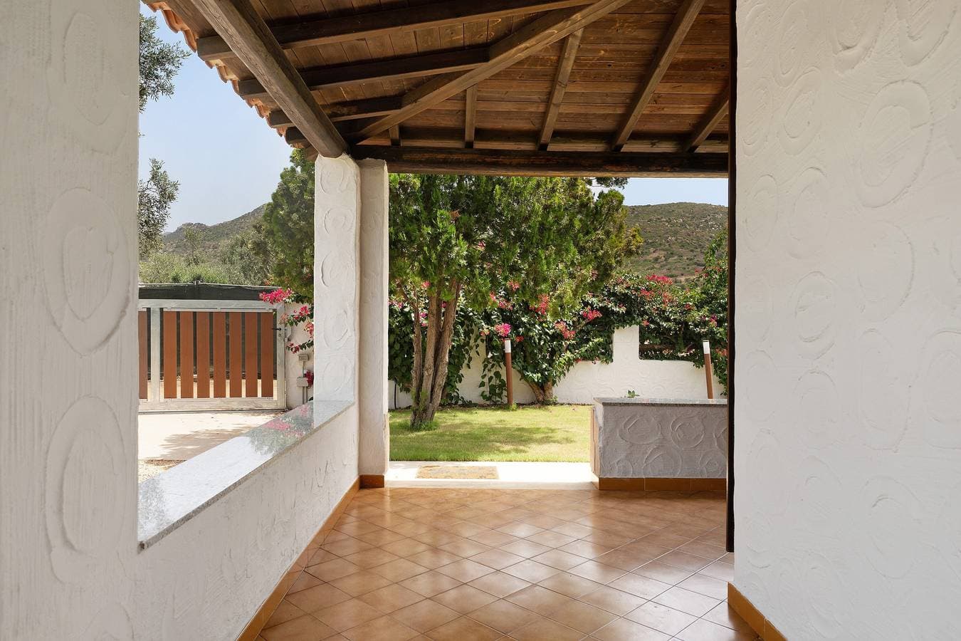 Foto 3 von 24: Villa Nino – Unabhängige Villa nahe dem Meer von Solanas mit Garten und Komfort