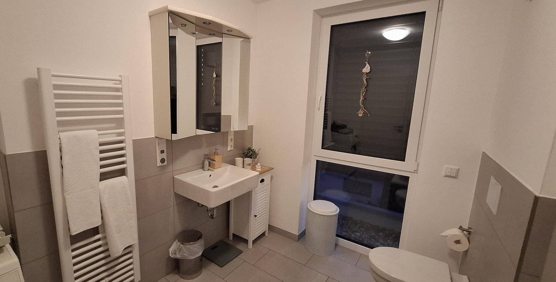 Foto 11 von 17: Appartement/Fewo, Dusche oder Bad, Wc, 2 Schlafräu