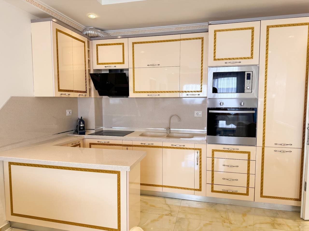 Foto 10 von 22: Ferienwohnung für 4 Personen mit Balkon