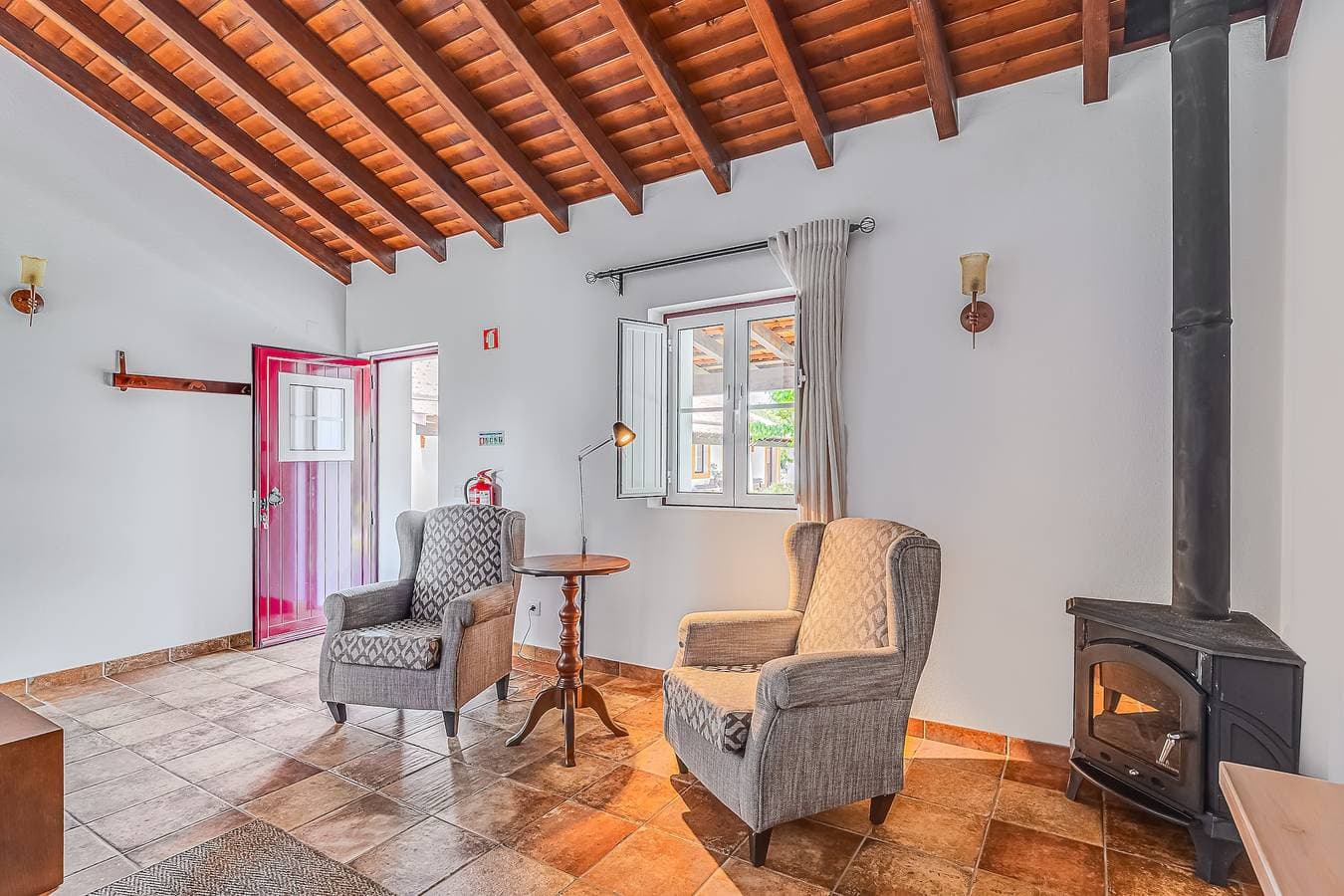 Foto 10 von 48: Ferienwohnung 'Casa Da Charneca - Suite Standard' mit Gemeinschaftspool, Wi-Fi und Klimaanlage
