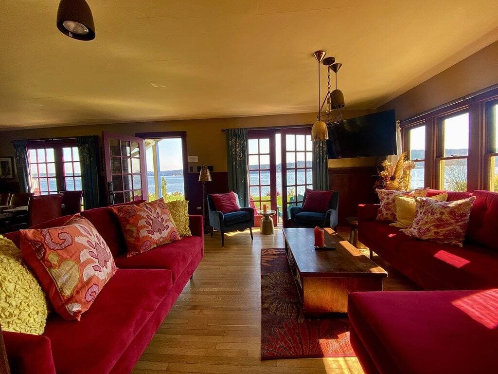 Foto 9 von 60: Shabby Chic Waterfront Retreat ist ein entspannendes, ruhiges Haus am Ufer