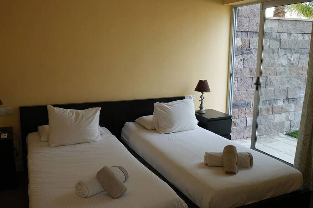 Foto 5 von 30: Private Villa with Pool - Close to the Beach